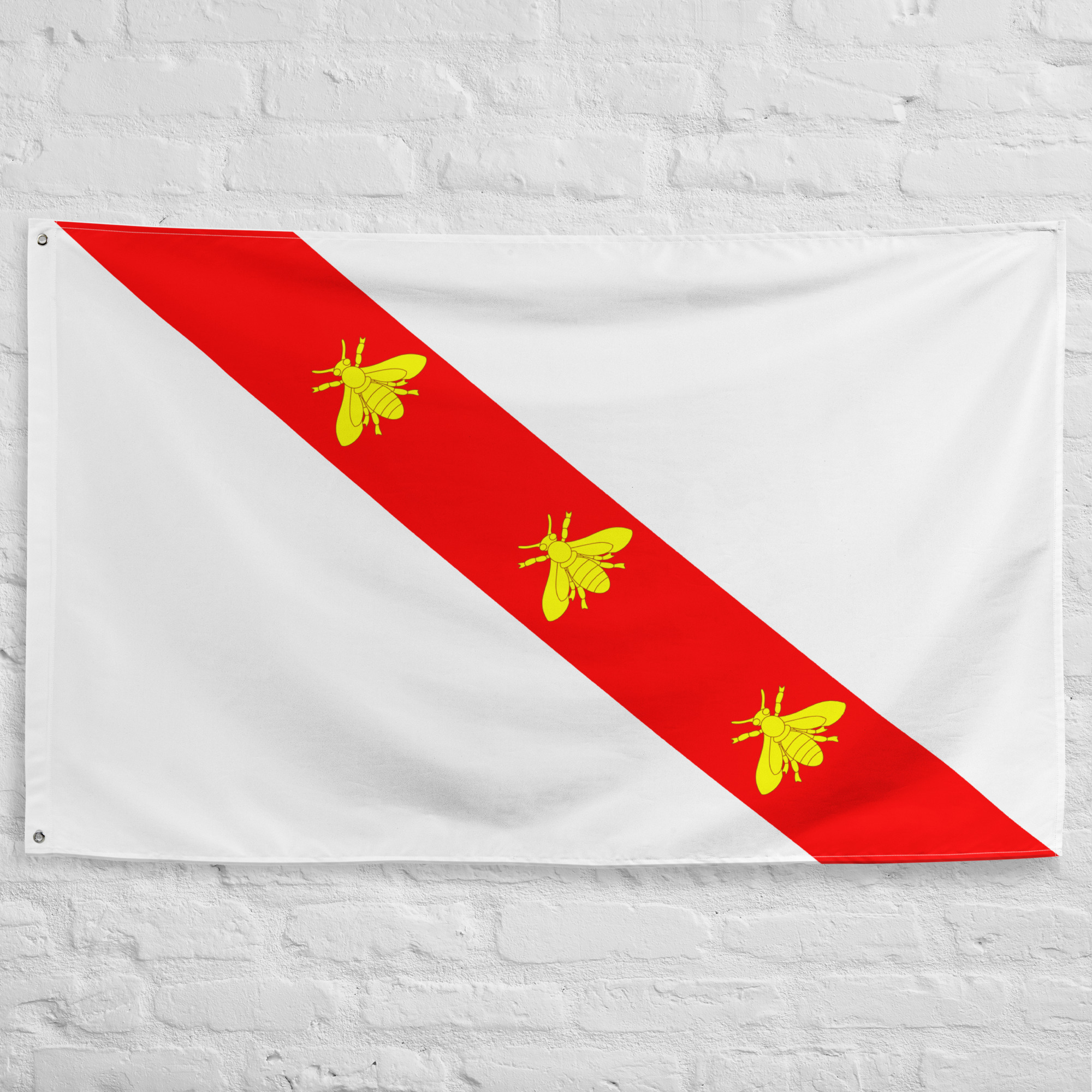 elba-flag.jpg Elba Flag featuring a red diagonal stripe and three golden bees, the historic banner of Napoleon Bonaparte's Island of Elba in 1814.
